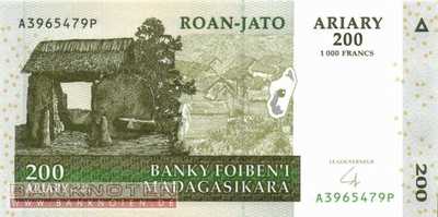 Madagascar - 200  Ariary (#087b_UNC)