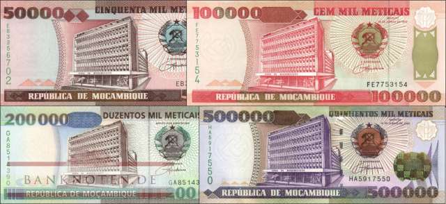 Mozambique: 50.000 - 500.000 Meticais (4 Banknoten)